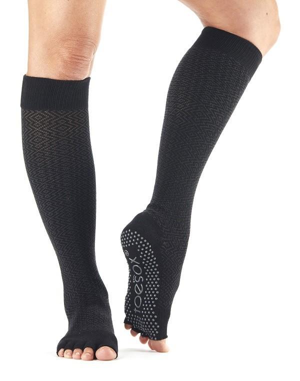 Шкарпетки для йоги ToeSox Grip Half Toe Scrunch Knee High (Onyx)