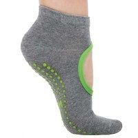 Шкарпетки для йоги з закритими пальцями MadWave M135001017W сірий